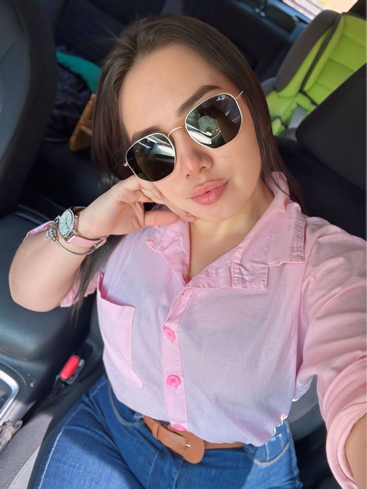 Carla R.